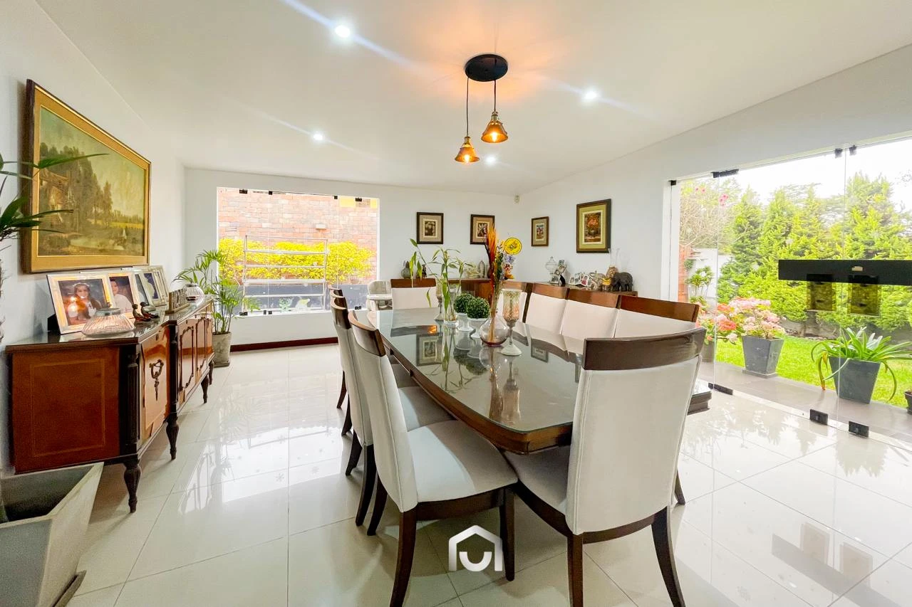 Casa en zona residencial en Rinconada Alta 2