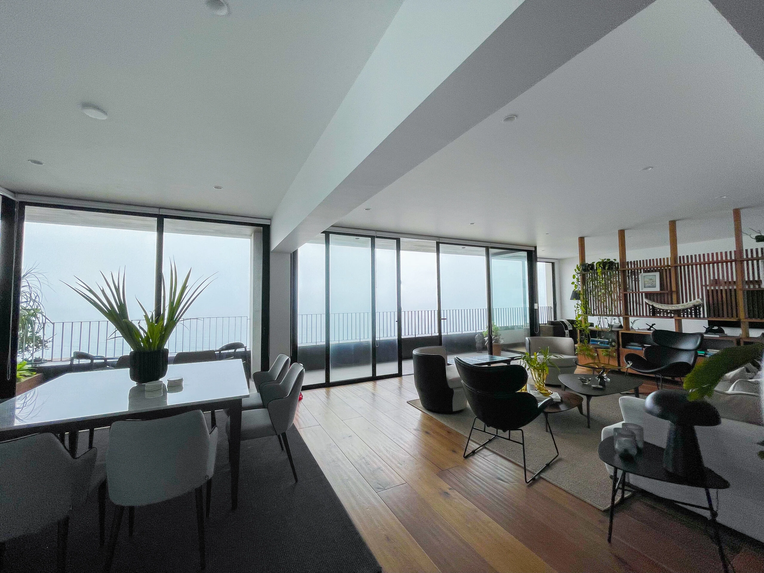 Venta de Triplex con Vista al Mar en Miraflores 4